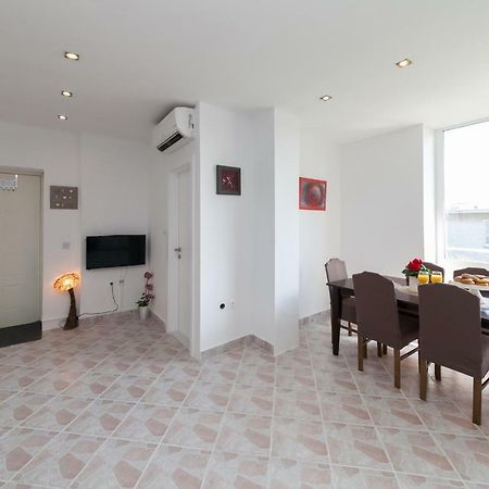 Apartman Bordura ซาดาร์ ภายนอก รูปภาพ