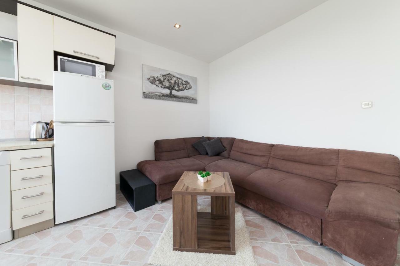 Apartman Bordura ซาดาร์ ภายนอก รูปภาพ